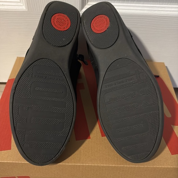 Fitflop Black suede lace up ankle boots - like new - Picture 2 of 5